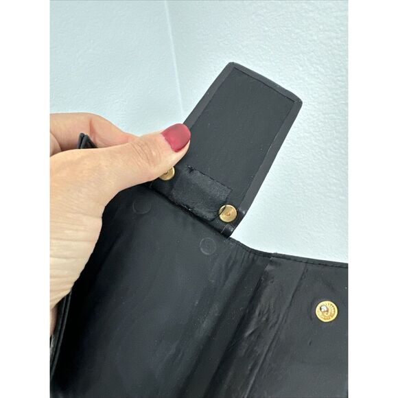 Chanel Black Caviar Logo Key Holder - Picture 4 of 11